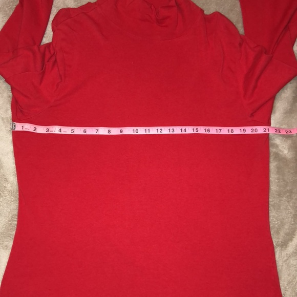 Red Liz Claiborne Turtleneck, Size XL - Picture 8 of 13